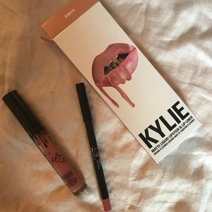 KYLIE Matte Liquid Lipstick & Liner - KOKO K